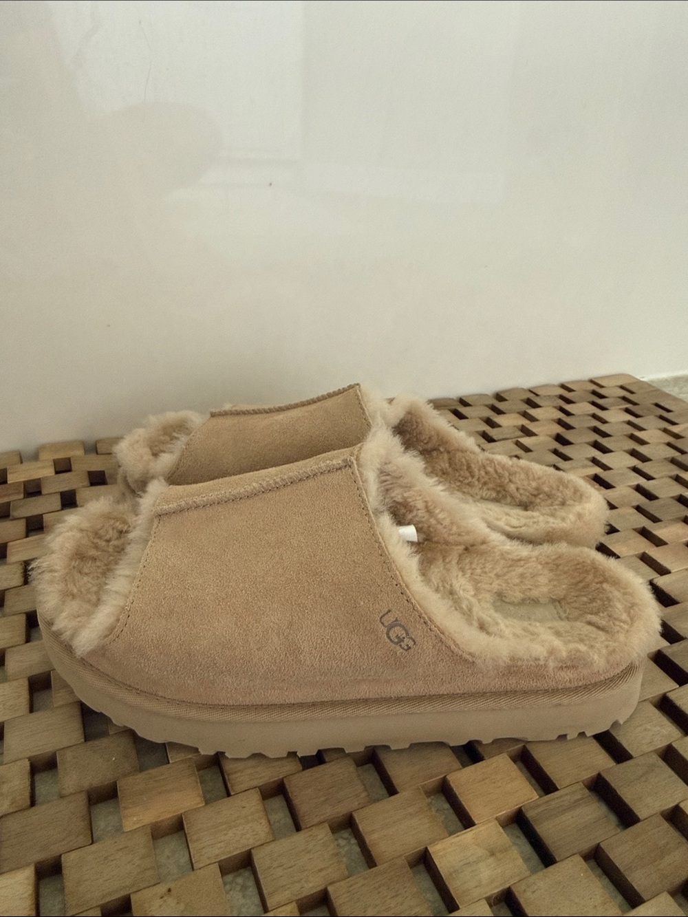 UGG Greenport platform slide sandal